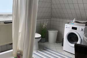 Helle Dachgeschoss-Wohnung, modern möbliert – Die vollständige Adresse der Immobilie erhältst du vom Anbieter., 89077 Söflingen, Ulm – Vorschaubild 5