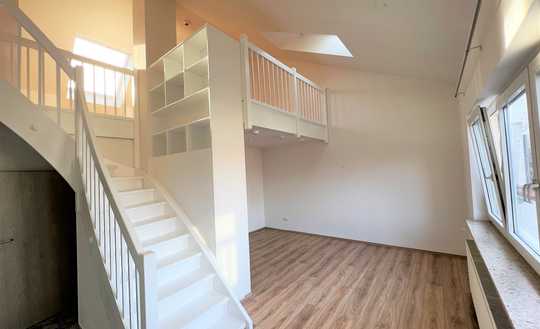 **Schicke Maisonette-Wohnung mit Einbauküche in Mannheim T-Quadrat**