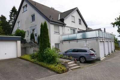 Haus im Haus (Quadro-Haus) in begehrter Naturlage in Velbert-Tönisheide am Wimmersberg
