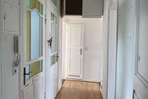 Sofortbezug! Helle 5-Zimmer-Altbauwohnung m. Balkon über den Dächern von Kiel zu kaufen. – Die vollständige Adresse der Immobilie erhältst du vom Anbieter., 24114 Südfriedhof, Kiel – Vorschaubild 20
