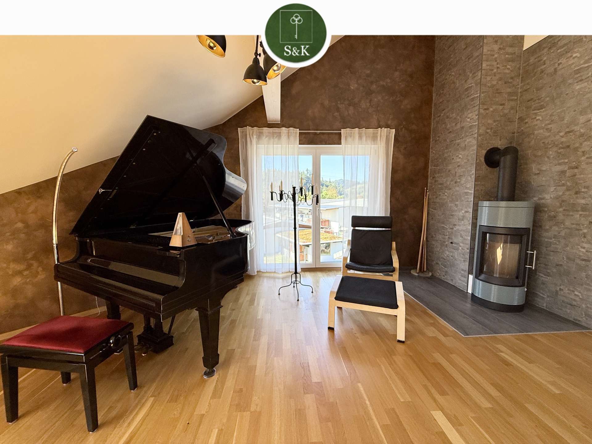 Immobilie in Gengenbach - Wohnen und Arbeiten vereint: Repräsentatives Wohn- und Geschäftshaus mit großzügiger Gewerbefläche - Bild 3