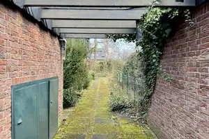 Große Villa mit Schwimmhalle zum Grundstückspreis in absoluter Bestlage von Röttgen! – Bonn – Vorschaubild 3