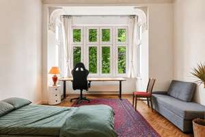 Düsseldorf - Friedrichstadt                                   Exklusive Altbauwohnung mit ca. 180 m² – 40215 Friedrichstadt, Düsseldorf – Vorschaubild 3