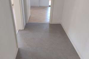 Frisch renovierte 2,5 Zimmer-Wohnung  – Die vollständige Adresse der Immobilie erhältst du vom Anbieter., 60437 Kalbach-Riedberg, Frankfurt am Main – Vorschaubild 3