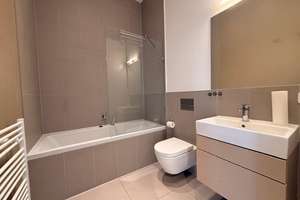 Exklusive Designwohnung mit Luxusausstattung, Balkon & moderner Eleganz – Die vollständige Adresse der Immobilie erhältst du vom Anbieter., 10179 Mitte (Ortsteil), Berlin – Vorschaubild 14