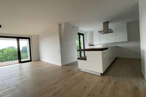 Traumhafter Rheinauenblick mitten in Kaiserswerth: Schöne 4-Zimmer Wohnung im 3.OG – Arnheimer Straße 32, 40489 Kaiserswerth, Düsseldorf – Vorschaubild 6