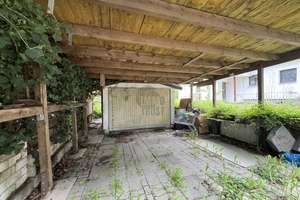 Rohdiamant in ruhiger Lage – teilsaniertes EFH mit Wintergarten-Flair in Hannover – Die vollständige Adresse der Immobilie erhältst du vom Anbieter., 30559 Misburg-Süd, Hannover – Vorschaubild 2
