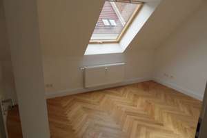 sehr schöne 5- Zimmerwohnung mit großem Balkon + 2 Bäder + Kamin + Klimaanlage + fairer Preis – Die vollständige Adresse der Immobilie erhältst du vom Anbieter., 4179 Leutzsch, Leipzig – Vorschaubild 9