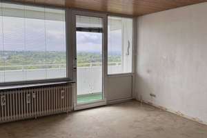 Wiesen.  Wälder.  Weitsicht.    Dreizimmer-Eigentumswohnung mit großer Südloggia und Garage – Abteiweg 70, 42653 Gräfrath, Solingen – Vorschaubild 4