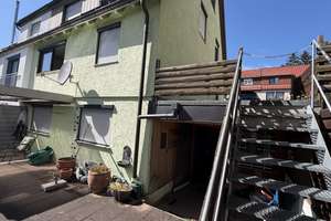 Ein-/Zweifamilienhaus in ruhiger Anwohnerstrasse in Neuwirtshaus auf Egrossem rbpachtgrundstück – Die vollständige Adresse der Immobilie erhältst du vom Anbieter., 70439 Neuwirtshaus, Stuttgart – Vorschaubild 4