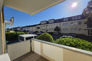 2-Zimmer-Wohnung mit Sonnenbalkon in Rheinlage im Kölner Norden