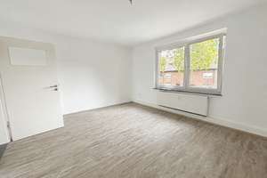 Helle 2-Zimmer-Wohnung mit Tageslichtbad in ruhiger Lage von Oberhausen