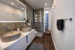 Property thumbnail 32