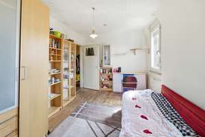 Renovierungsbedürftige 3 Zimmer + ausbaubares Dachgeschoss in Stuttgart-Bad Cannstatt – Tilsiter Str 5, 70374 Schmidener Vorstadt, Stuttgart – Vorschaubild 6