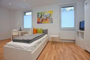 Modern möbliertes Apartment in Stuttgart Feuerbach – Die vollständige Adresse der Immobilie erhältst du vom Anbieter., 70469 Bahnhof Feuerbach, Stuttgart – Vorschaubild 9