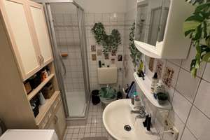Helle möblierte 1-Zimmer-Altbauwohnung in Toplage Altstadt/Sanderau – Landwehrstraße 17, 97070 Altstadt, Würzburg – Vorschaubild 8