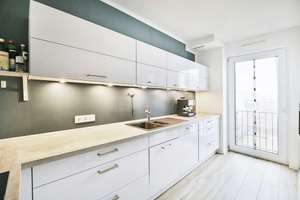 Moderne, lichtdurchflutete 3-Zimmerwohnung mit Loggia in Köln-Zollstock – Die vollständige Adresse der Immobilie erhältst du vom Anbieter., 50969 Zollstock, Köln – Vorschaubild 5