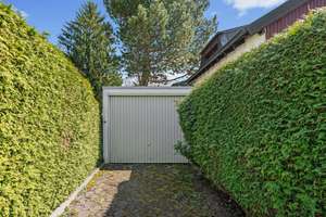 Freistehendes Einfamilienhaus mit Garten und Garage in familienfreundlicher Wohnlage von München – Die vollständige Adresse der Immobilie erhältst du vom Anbieter., 81377 Großhadern, München – Vorschaubild 20