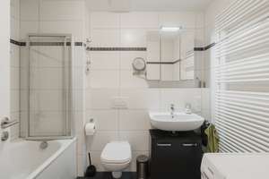 EINZIGARTIG: Großzügige LOFT im R3-Quadrat – ca. 89 m² Wfl. + ca. 11 m² Terrasse & EBK & TG Stpl. – 68161 Innenstadt/Jungbusch, Mannheim – Vorschaubild 8