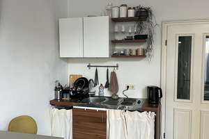 Zwischenmiete: Möblierte 2-Zm-Altbau (35 m²) im EG – Hansaring (05.03.–05.05.) – Plankgasse 58, 50668 Altstadt/Nord, Köln – Vorschaubild 4