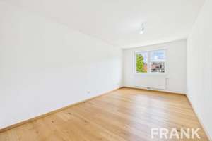 Bezugsfreie, moderne 4-Zimmer-Eigentumswohnung in begehrter Kieler Innenstadtlage – Die vollständige Adresse der Immobilie erhältst du vom Anbieter., 24103 Vorstadt, Kiel – Vorschaubild 12