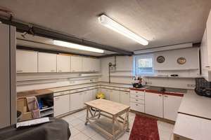 Charmantes Zweifamilienhaus mit ausgebautem Dachgeschoss und großem Grundstück – Die vollständige Adresse der Immobilie erhältst du vom Anbieter., 1445 Radebeul – Vorschaubild 25