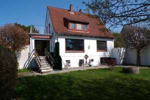 1 - Familienhaus mit teilbewohnbarem Souterrain, Dachterrasse,  Süd-/West-Terrasse und gr. Garage – 27474 Cuxhaven – Vorschaubild 38