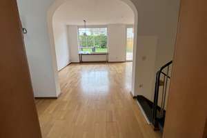 Lannesdorf - Reihenendhaus mit ausgebautem Dachgeschoss - perfekt auch für große Familien! – Die vollständige Adresse der Immobilie erhältst du vom Anbieter., 53179 Lannesdorf, Bonn – Vorschaubild 3