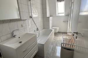 Wunderschöne renovierte Altbauwohnung ab 31.10 Bezugsfrei! – Eichendorffstraße 53, 41464 Dreikönigenviertel, Neuss – Vorschaubild 9