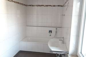 renovierte DHH - SÜD/Terrasse, 3 SZ+Dachgeschoß, Bad/WC/DU/Wanne + Gäste/WC, EGge in MARKT SCHWABEN – Am Postanger 22a, 85570 Markt Schwaben – Vorschaubild 9