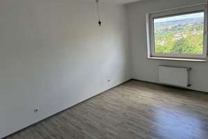 Helle, sofort beziehbare Wohnung mit Einbauküche, Kellerraum und überdachtem Stellplatz – Die vollständige Adresse der Immobilie erhältst du vom Anbieter., 57076 Weidenau, Siegen – Vorschaubild 11