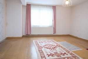 Hofreite mit 7ZKBWC, ehem. Bäckerei, Nebengeb., Scheune, gepfl. Innenhof, 2 Garagen – Kirchstraße 14, 55288 Alzey-Worms (Kreis) – Vorschaubild 10