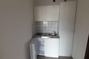 33 m² App. zum 1.7.2026 für 475- € + NK + HK + Kaut.. - 1 Zimmer- App., Küche, Diele, Bad, Balkon,. – Die vollständige Adresse der Immobilie erhältst du vom Anbieter., 40472 Rath, Düsseldorf – Vorschaubild 9