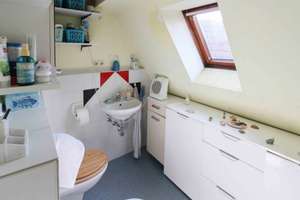 Ein Zuhause mit Garten und Scheune – ruhig, stadtnah und bereit für neue Ideen – Die vollständige Adresse der Immobilie erhältst du vom Anbieter., 75031 Eppingen – Vorschaubild 8