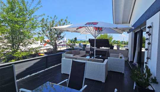 Bild von Top Gewerbeimmobilie mit großer Halle, Bürofläche + Betriebsleiterwohnung