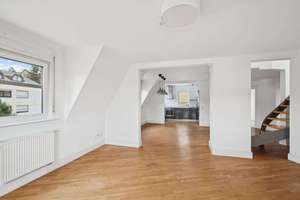 Exklusive Dachgeschoss-Wohnung in Stuttgart-Ost – Die vollständige Adresse der Immobilie erhältst du vom Anbieter., 70184 Gablenberg, Stuttgart – Vorschaubild 3
