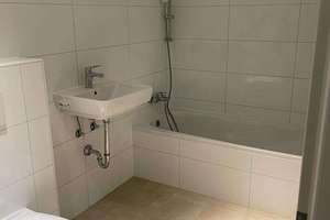 Vor 2 Jahren saniert - Sehr gut vermietetes Appartement in ruhiger Seitenstraße – 81373 Land in Sonne, München – Vorschaubild 3