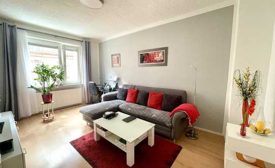 Gemütliche 2-Zimmerwohnung im Altbau