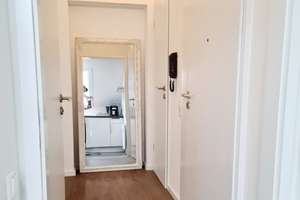 Helle Dachgeschosswohnung in Möhringen – Die vollständige Adresse der Immobilie erhältst du vom Anbieter., 70567 Möhringen-Mitte, Stuttgart – Vorschaubild 6