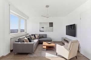 Neu-Ulm/Ludwigsfeld: Sanierte 4,5-Zimmer-Wohnung mit Alpen- und Münsterblick – Die vollständige Adresse der Immobilie erhältst du vom Anbieter., 89231 Neu-Ulm – Vorschaubild 1