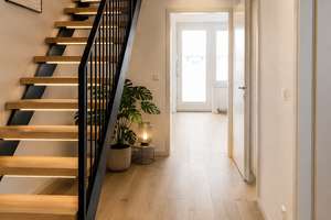 Viel Platz für Ihre Ideen: Großzügige 5-Zimmer-Wohnung in Bonn-Bad Godesberg – Dechant-Heimbach-Straße 19, 53177 Alt-Godesberg, Bonn – Vorschaubild 6