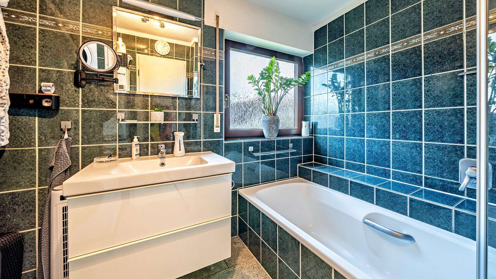 Immobilie in Untereisesheim - Wohnen mit Weitblick – 3-Zimmerwohnung mit TG-Stellplatz und neuem Heizsystem - Bild 2