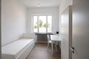 ROOMY Mannheim: schöne WG Zimmer zum Erstbezug neben DHBW Mannheim – Die vollständige Adresse der Immobilie erhältst du vom Anbieter., 68163 Neuostheim/Neuhermsheim, Mannheim – Vorschaubild 7