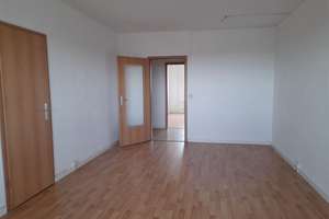 Property thumbnail 3