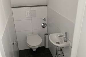 Familienfreundliches Wohnen: 4 Zimmer mit Balkon und Wohlfühlcharakter – Rothenburger Str. 183, 90439 St. Leonhard, Nürnberg – Vorschaubild 4