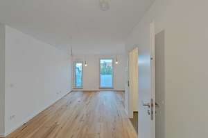 Erstbezug im 4. OG: 2 Zimmer mit 49 m² privater Dachterrasse, Küche inklusive – Heilbronner str. 6, 60327 Gutleutviertel, Frankfurt am Main – Vorschaubild 2