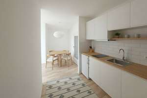 Renovierte 3-Zi-Wohnung mit sonnigem Süd-West-Balkon und obendrauf 500,- € für ihre neue Küche! – Am Bernsdorfer Hang 29, 9126 Bernsdorf, Chemnitz – Vorschaubild 3