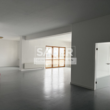208 m² Gewerbefläche direkt am Flughafen BER! *3015*