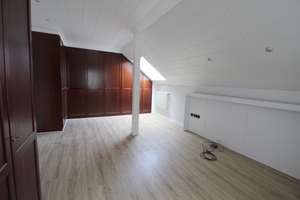 *Stilvoll wohnen mit Haus-im-Haus-Gefühl – Exklusive Altbauwohnung 160 m² -  mit EBK und Balkon* – Die vollständige Adresse der Immobilie erhältst du vom Anbieter., 40591 Wersten, Düsseldorf – Vorschaubild 25