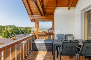 Dachgeschosswohnung mit EBK, Loggia, Garage & schönem Ausblick in Eging am See – Die vollständige Adresse der Immobilie erhältst du vom Anbieter., 94535 Eging am See – Vorschaubild 2